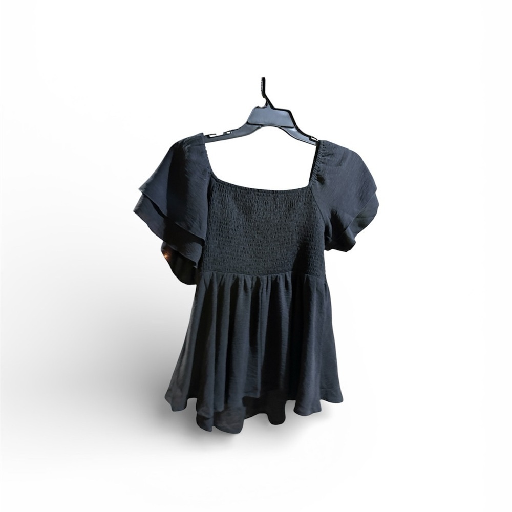 Chic Black Ruffle Sleeve Blouse - Picture 4 of 5